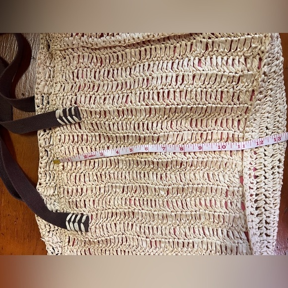 Quicksilver straw light tan shoulder bag EUC pink lining tote leather straps - Picture 3 of 9